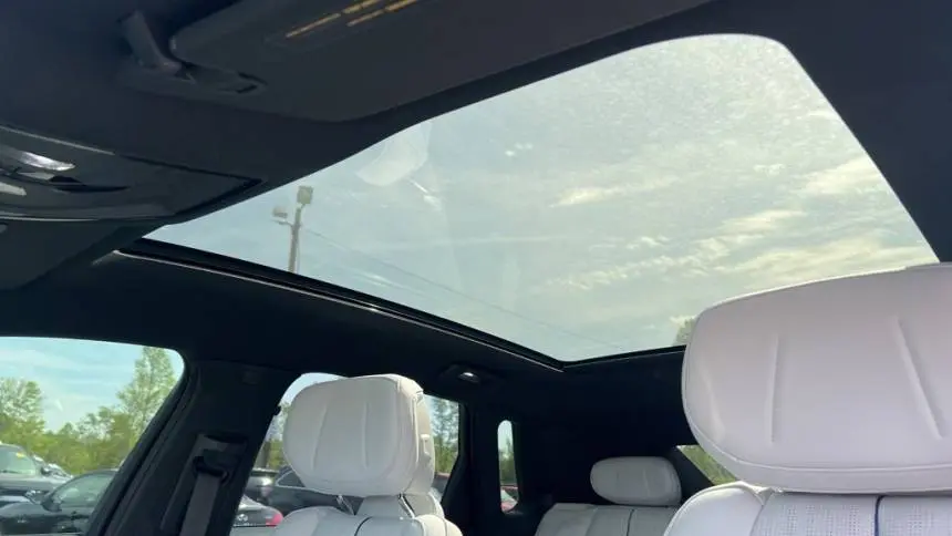 2024 Cadillac Lyriq 1GYKPTRK0RZ103464
