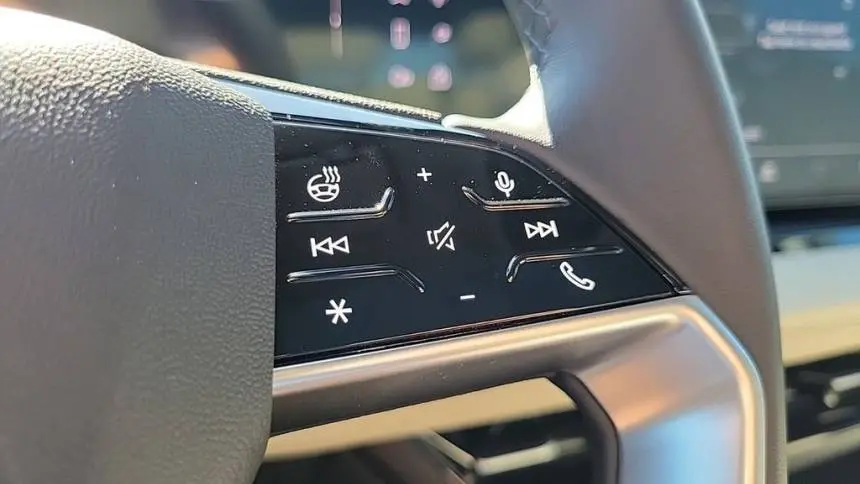 2025 Audi Q6 e-tron WA122BGF9SA027116