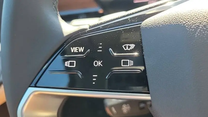 2025 Audi Q6 e-tron WA122BGF9SA027116