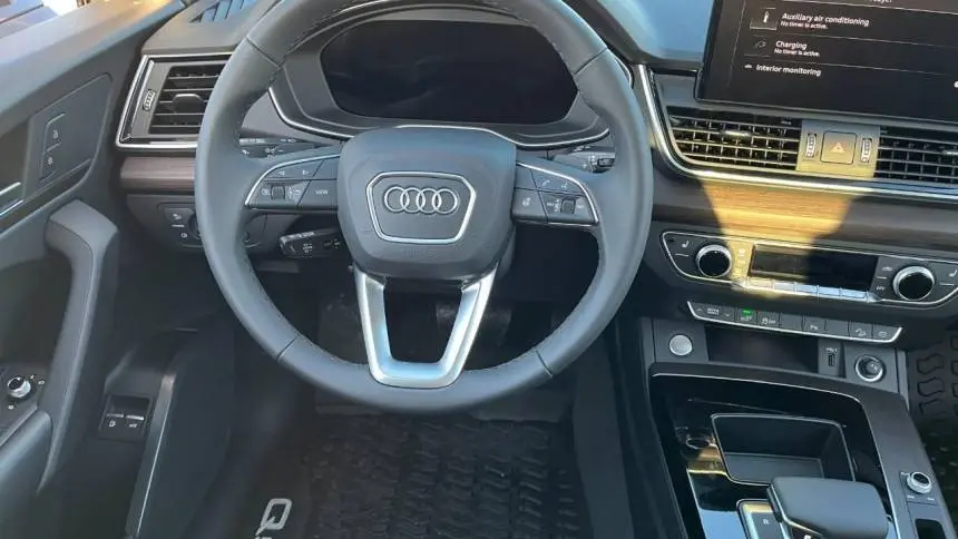 2025 Audi Q5 WA1G2AFY2S2020621