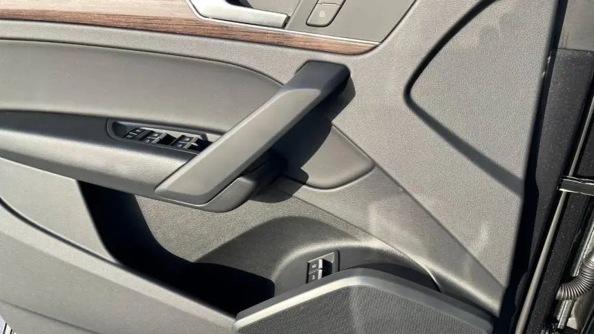 2025 Audi Q5 WA1G2AFY2S2020621