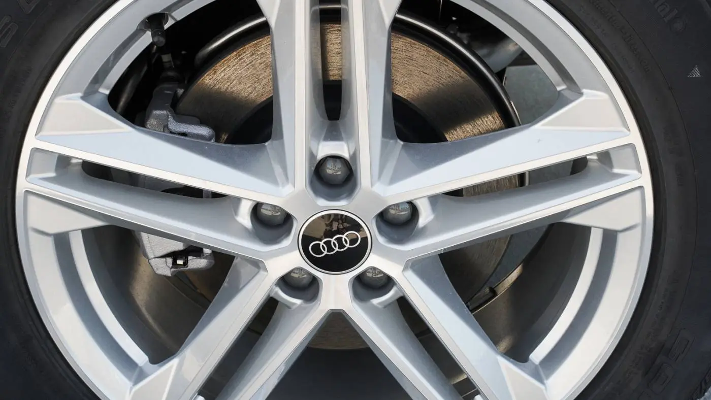 2024 Audi Q5 WA1G2AFY7R2110616