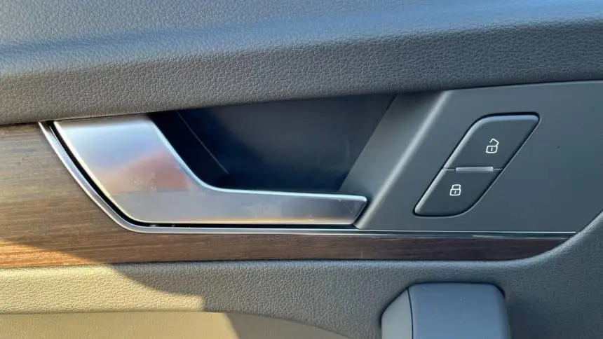 2025 Audi Q5 WA1G2AFY2S2020621