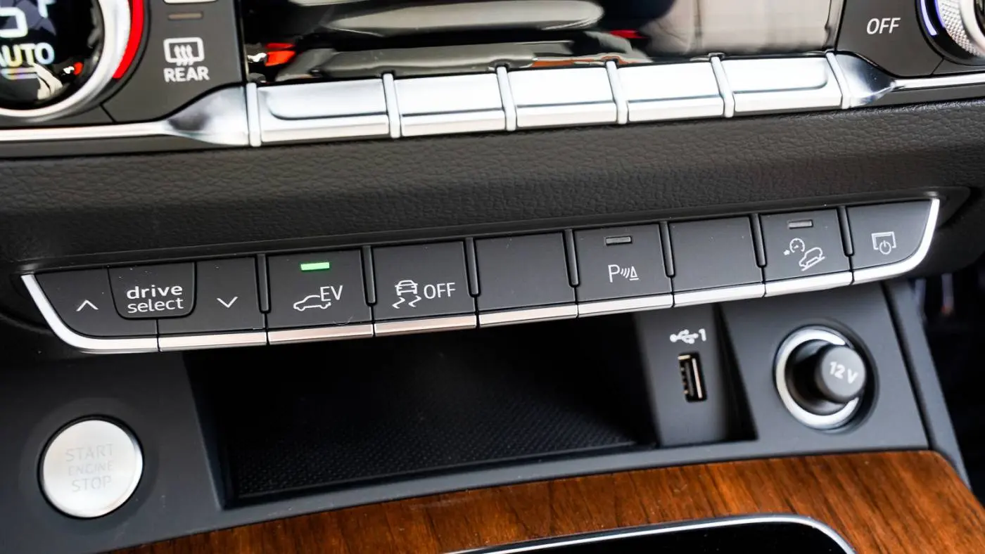 2024 Audi Q5 WA1G2AFY7R2110616