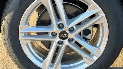 2025 Audi Q5 WA1G2AFY2S2020621