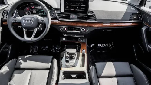 2024 Audi Q5 WA1G2AFY7R2110616