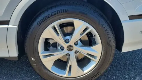 2025 Audi Q6 e-tron WA122BGF9SA027116