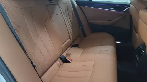 2022 BMW 5 Series WBA13AG00NCK38666
