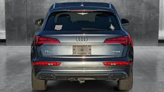 2021 Audi Q5 WA1F2AFY9M2045319