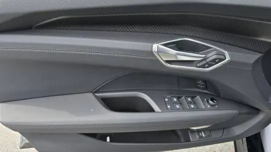 2024 Audi e-tron GT WAUCJBFW4R7001378
