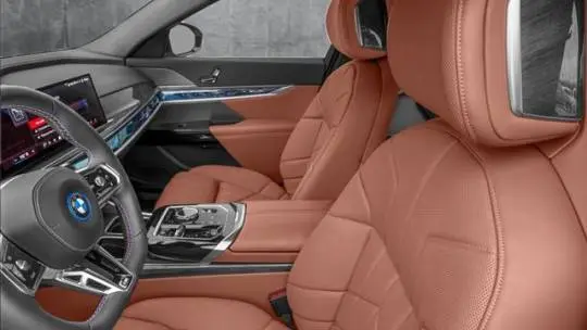 2025 BMW i7 WBY83EH03SCV25730