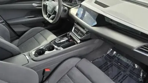 2024 Audi e-tron GT WAUCJBFW4R7001378