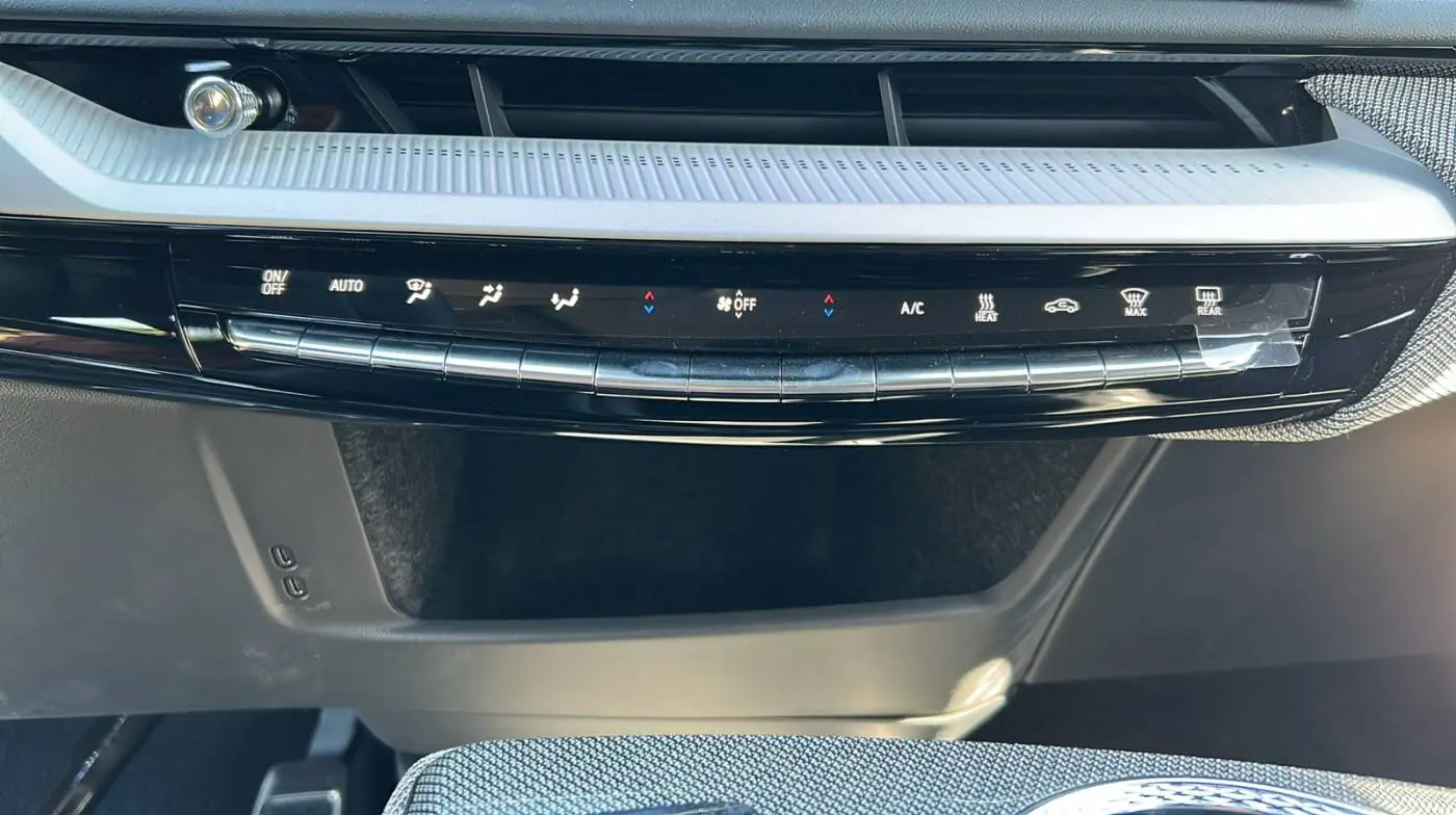 2025 Cadillac OPTIQ 3GYK3GMR6SS149441