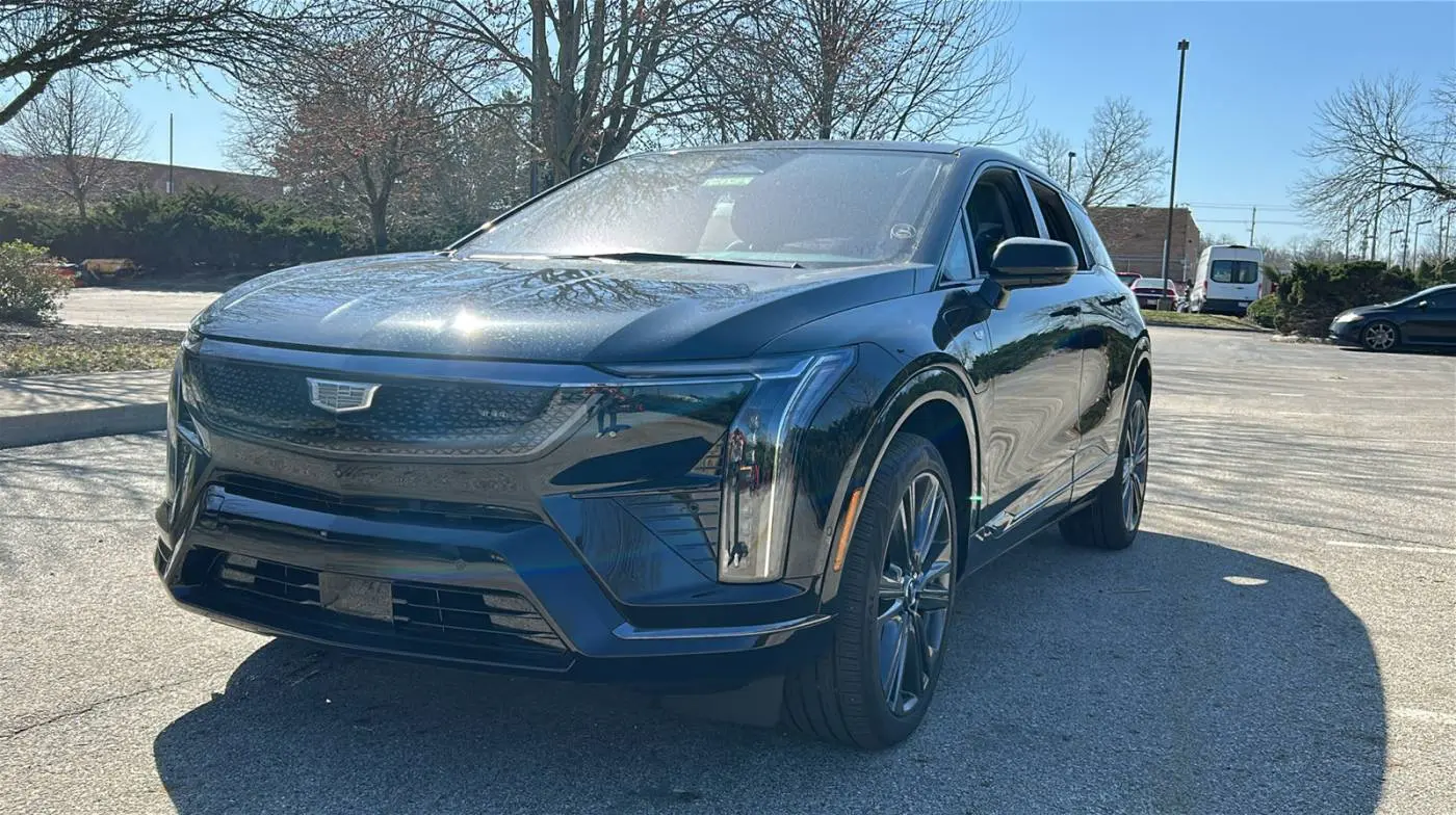 2025 Cadillac OPTIQ 3GYK3GMR6SS149441