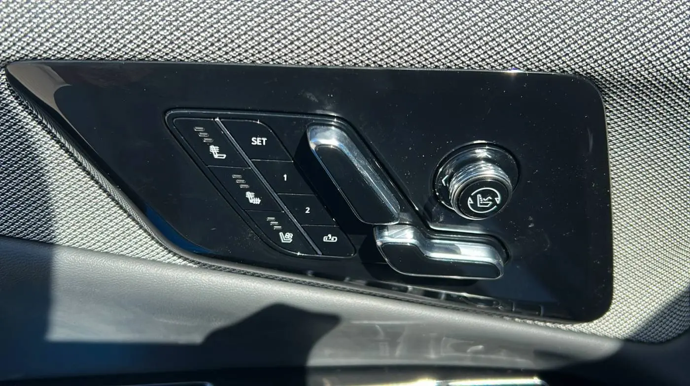 2025 Cadillac OPTIQ 3GYK3GMR6SS149441