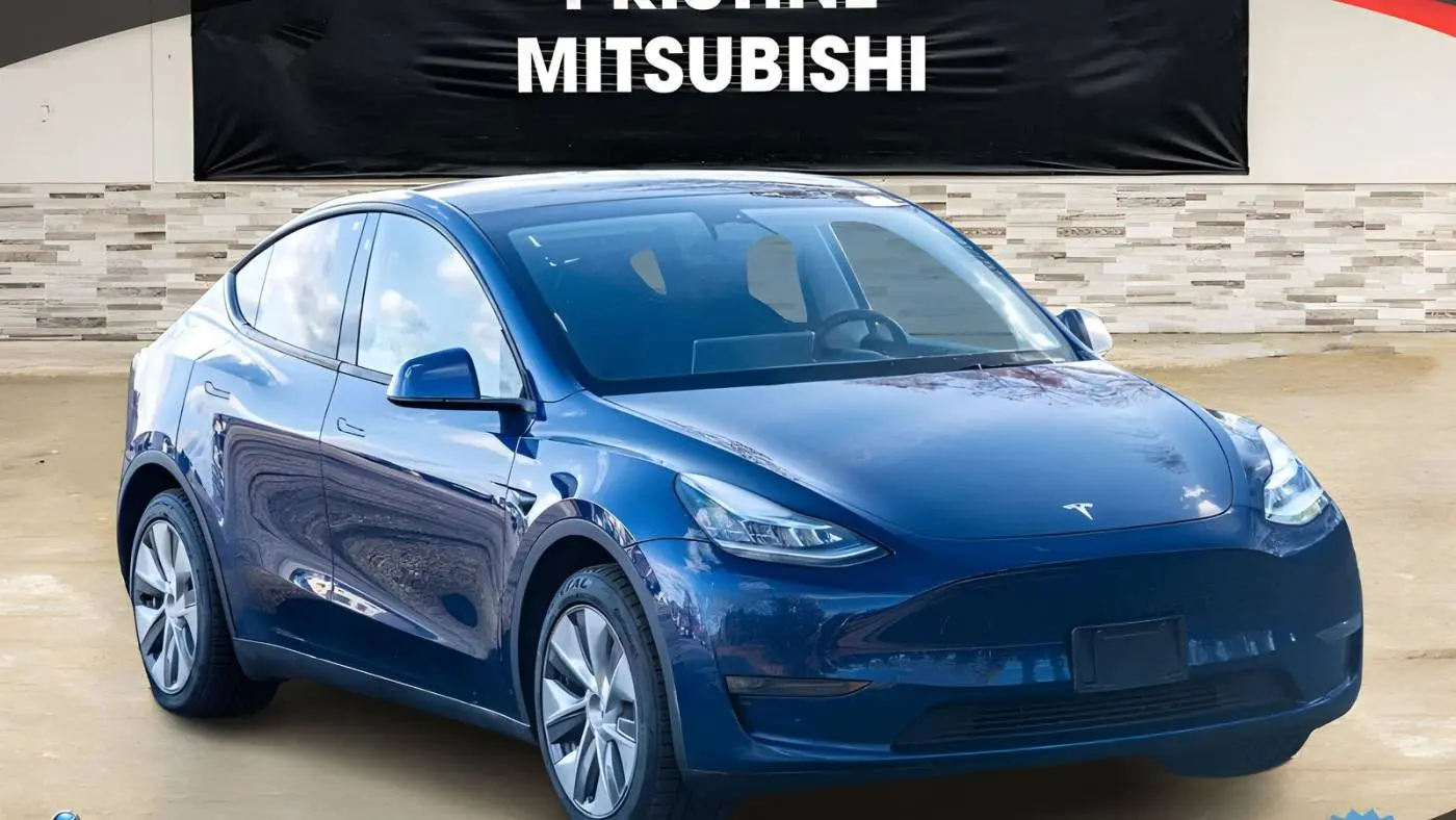 2022 Tesla Model Y 7SAYGDEE1NF315654