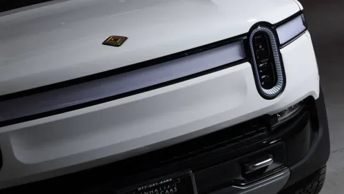2023 Rivian R1S - Images - 8