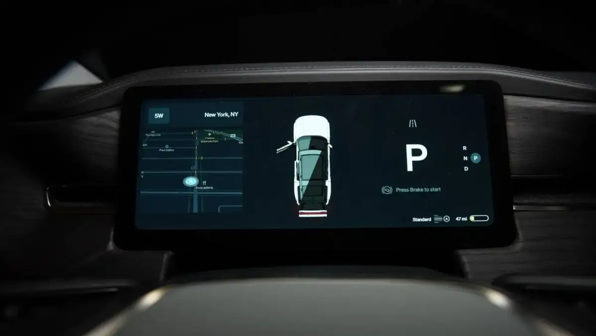 2023 Rivian R1S - Images - 16