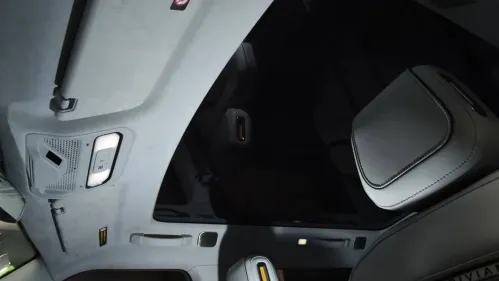 2023 Rivian R1S - Images - 23