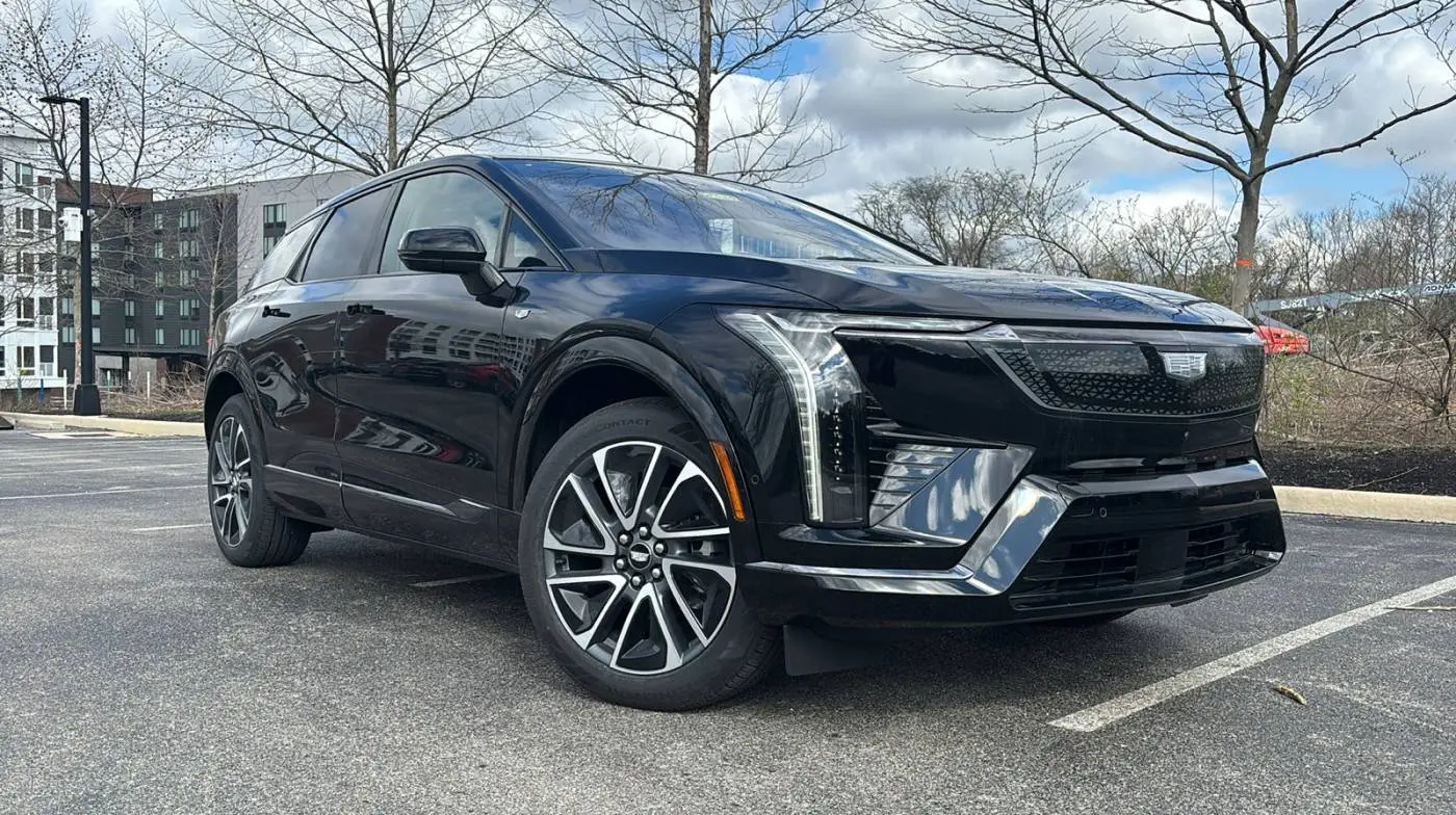 2025 Cadillac OPTIQ 3GYK3EMR7SS175437