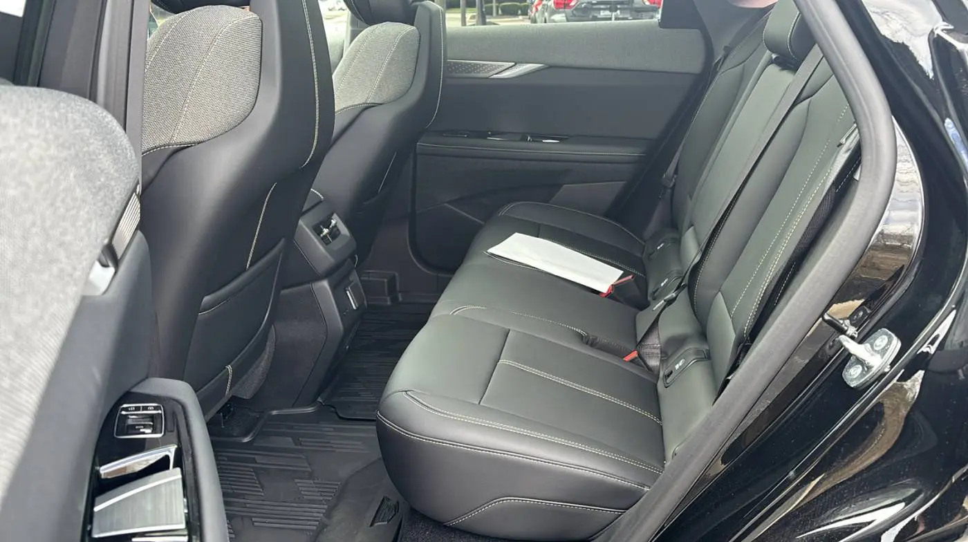 2025 Cadillac OPTIQ 3GYK3EMR7SS175437
