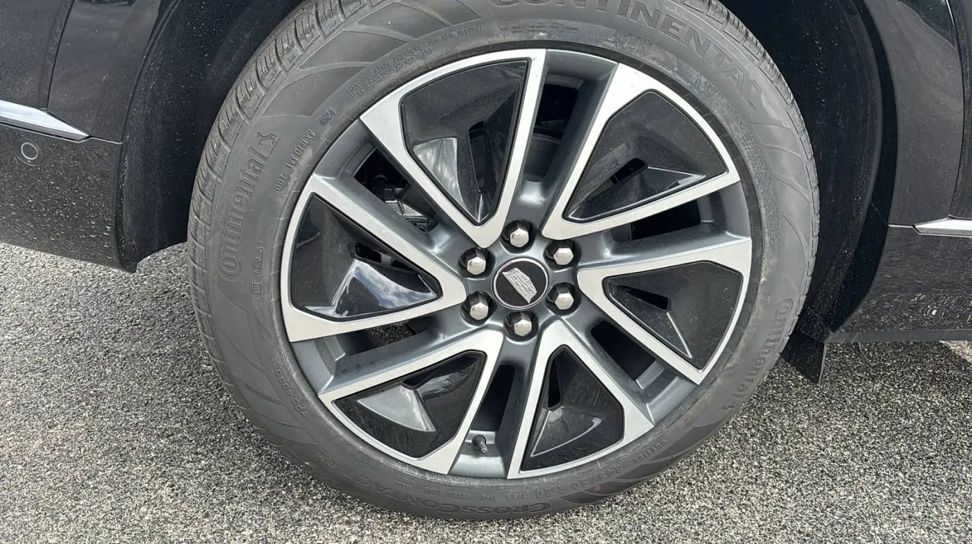 2025 Cadillac OPTIQ 3GYK3EMR7SS175437