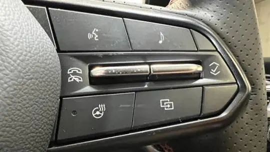 2024 Acura ZDX 4W5KHNRL7RZ508375