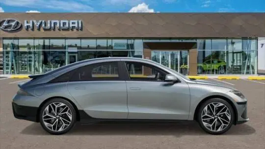 2025 Hyundai IONIQ 6 KMHM34AA0SA099449
