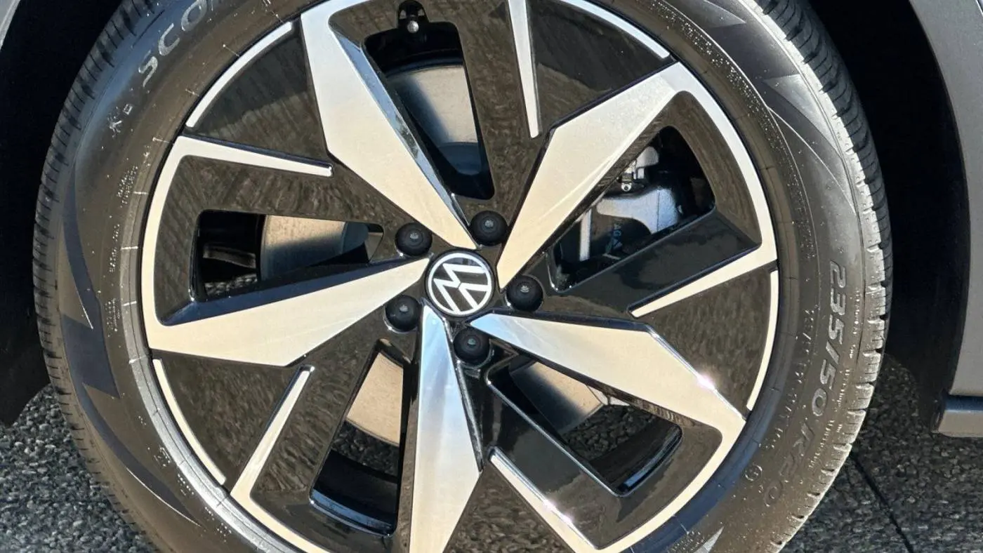 2025 Volkswagen ID.4 1V2WSPE83SC003826