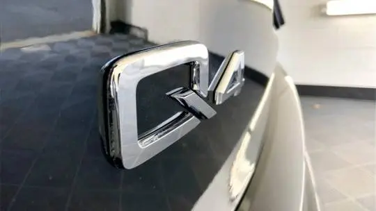 2025 Audi Q4 e-tron WA12UBFZ7SP001486