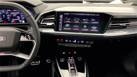 2025 Audi Q4 e-tron WA12UBFZ7SP001486
