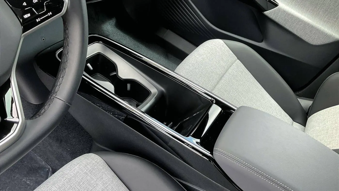 2025 Volkswagen ID.4 1V2CRPE84SC001579