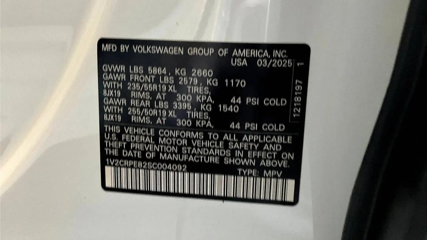 2025 Volkswagen ID.4 1V2CRPE82SC004092