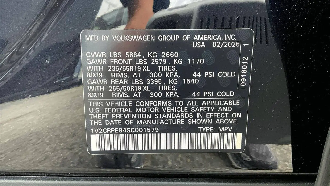 2025 Volkswagen ID.4 1V2CRPE84SC001579