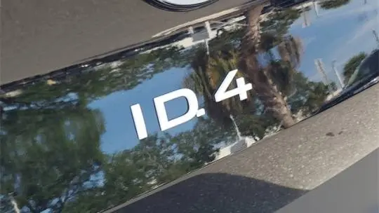 2025 Volkswagen ID.4 1V2JSPE86SC005189