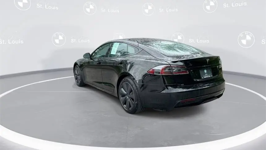2021 Tesla Model S 5YJSA1E61MF439241