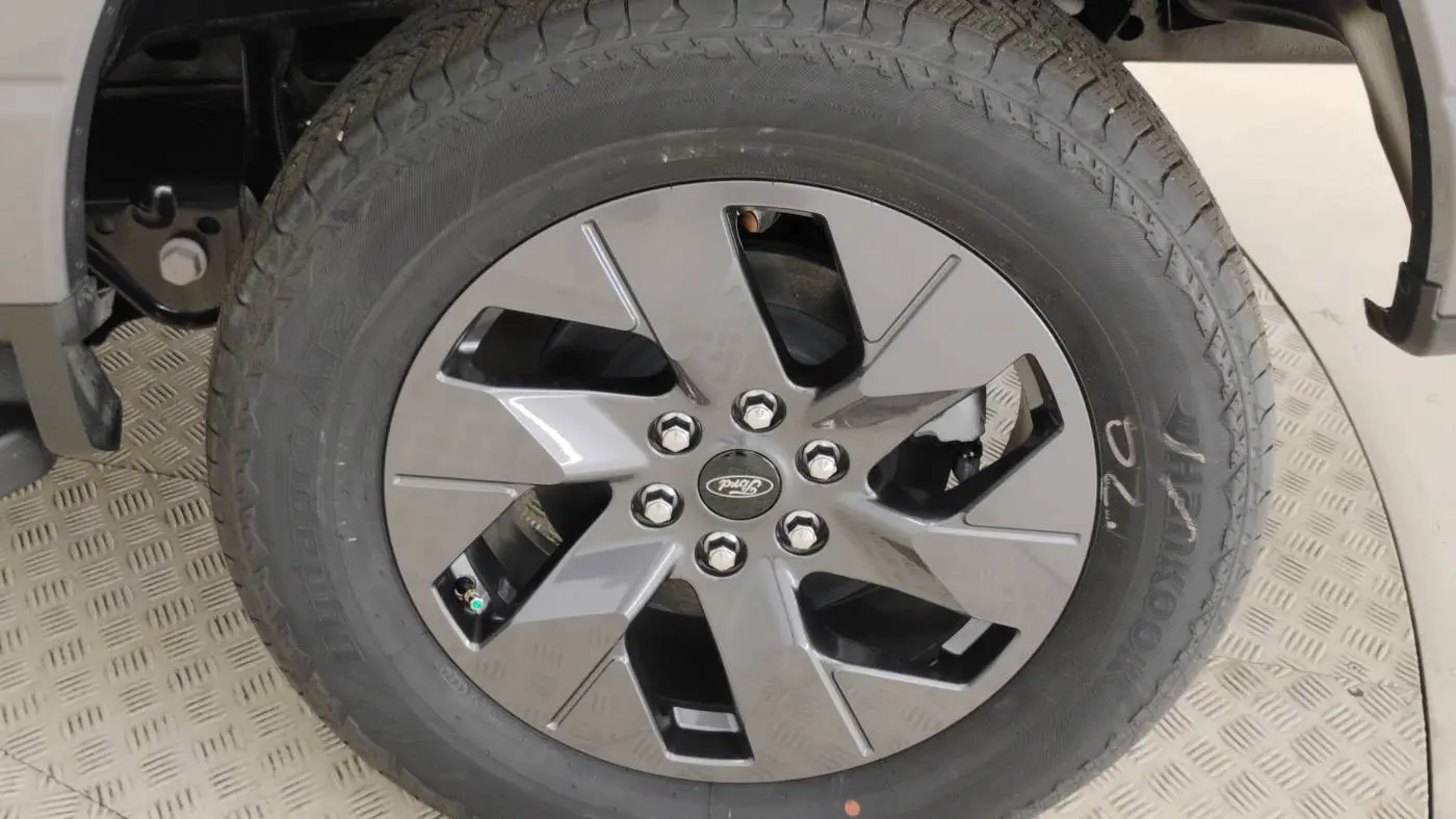 2025 Ford F-150 Lightning 1FTVW3L77SWG02408