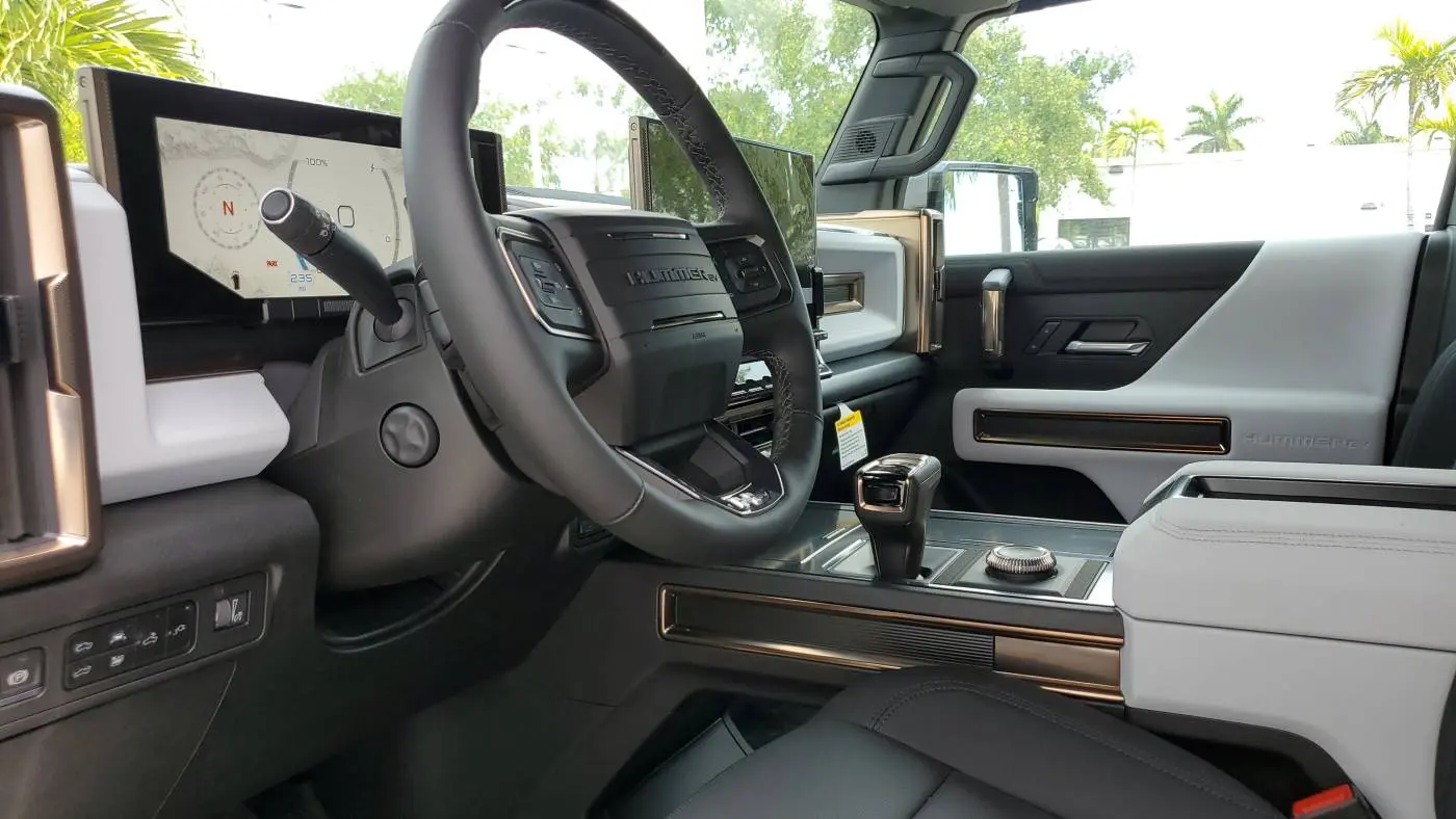 2025 GMC HUMMER EV Pickup 1GT40BDD0SU114750