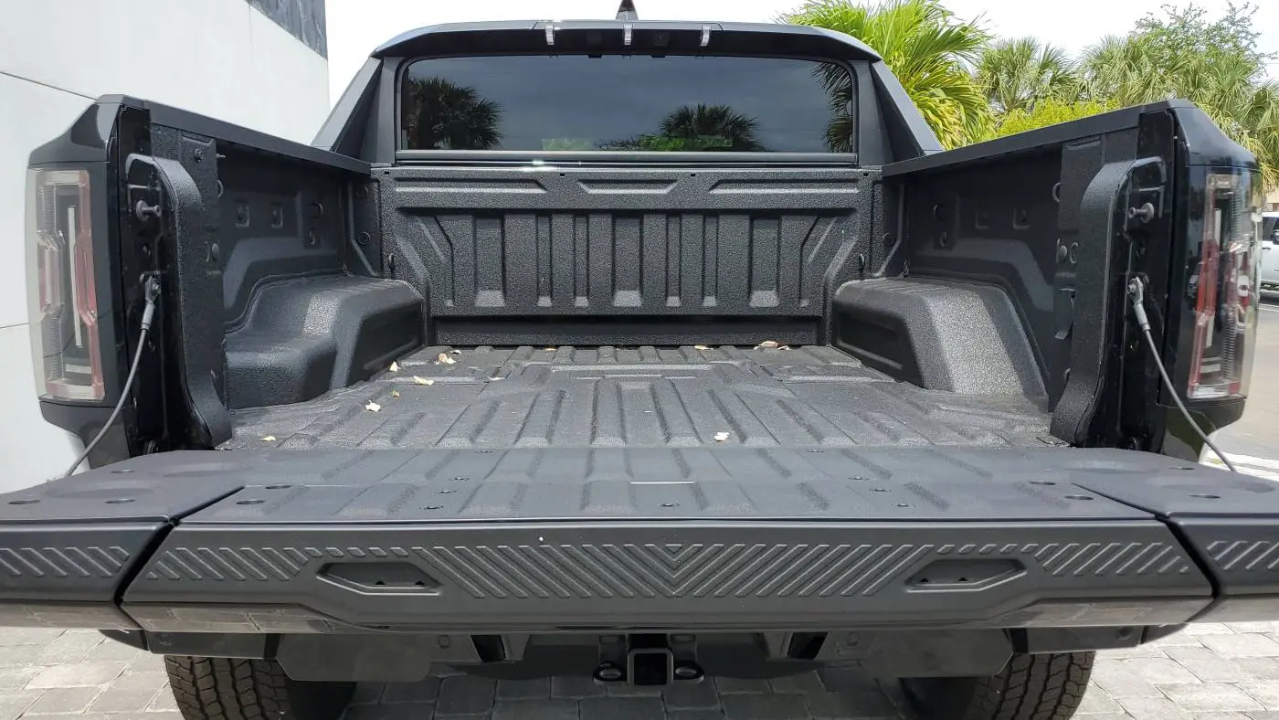 2025 GMC HUMMER EV Pickup 1GT40BDD0SU114750