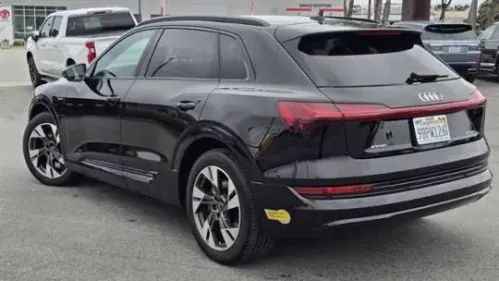 2022 Audi e-tron WA1AAAGE7NB030935