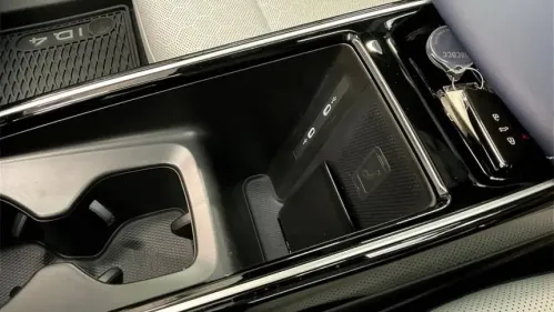 2025 Volkswagen ID.4 1V2WSPE88SC002302