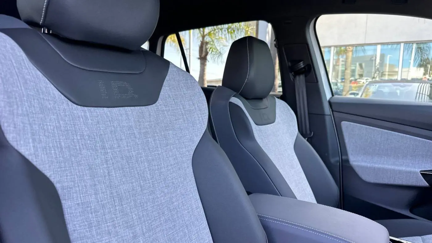 2025 Volkswagen ID.4 1V2CRPE82SC003265