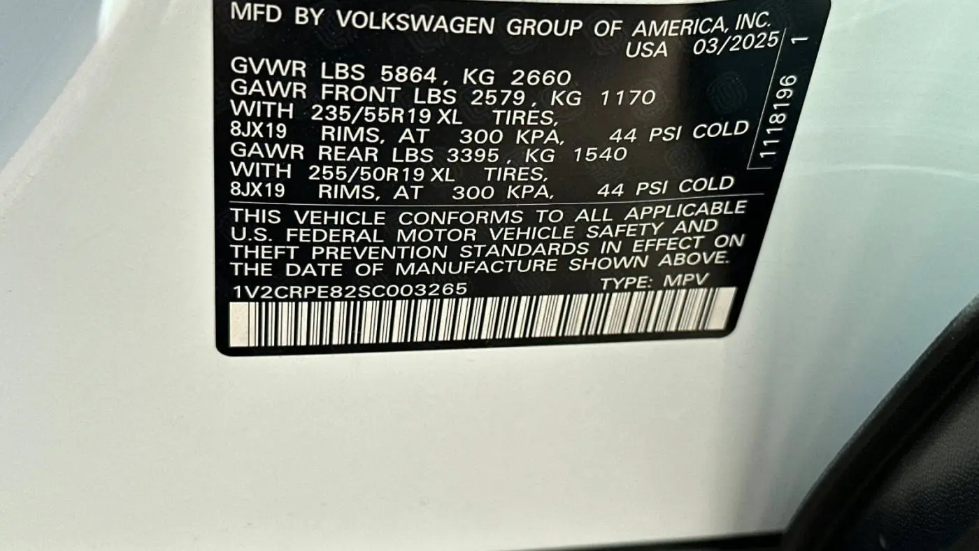 2025 Volkswagen ID.4 1V2CRPE82SC003265
