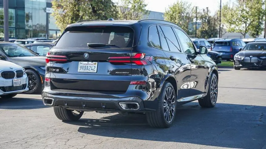 2025 BMW X5 5UX43EU07S9X45857
