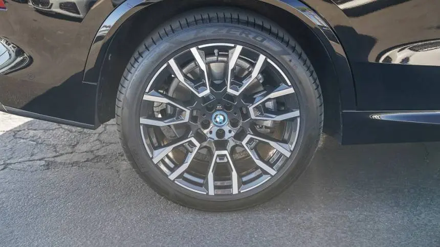 2025 BMW X5 5UX43EU07S9X45857