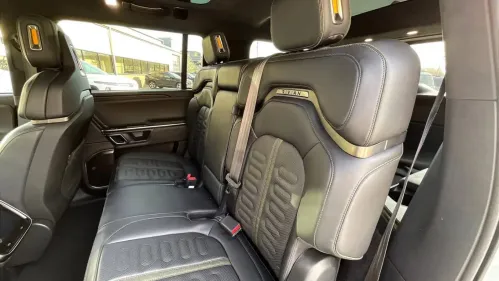 2023 Rivian R1S - Images - 15