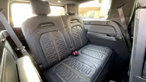 2023 Rivian R1S - Images - 17