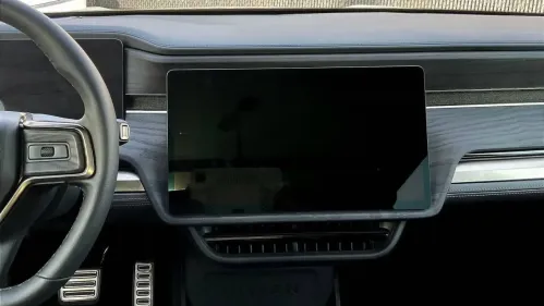 2023 Rivian R1S - Images - 19