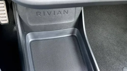 2023 Rivian R1S - Images - 28