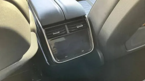 2023 Rivian R1S - Images - 29